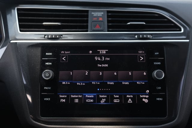 2024 Volkswagen Tiguan 2.0T SE