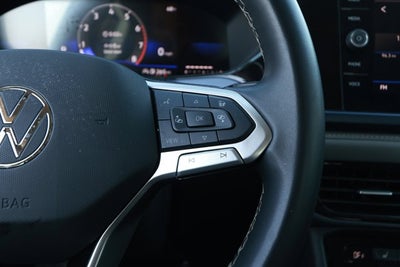 2024 Volkswagen Taos SE