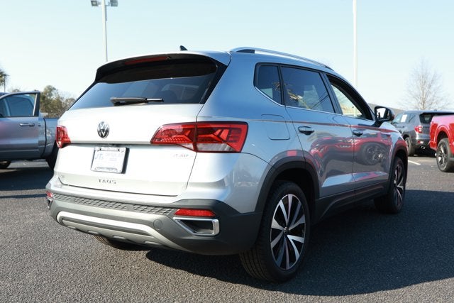 2024 Volkswagen Taos SE