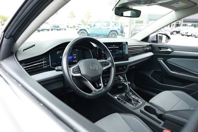 2025 Volkswagen Jetta 1.5T SE