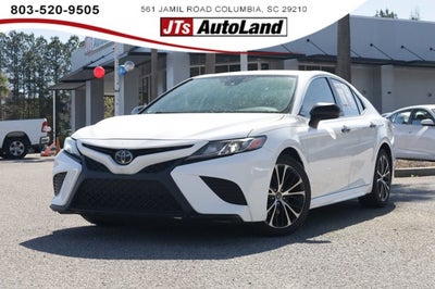 2019 Toyota Camry SE