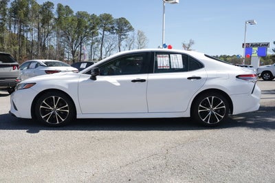 2019 Toyota Camry SE