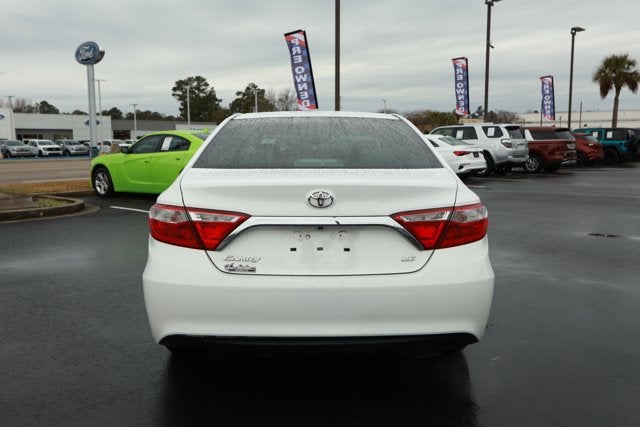 2017 Toyota Camry LE