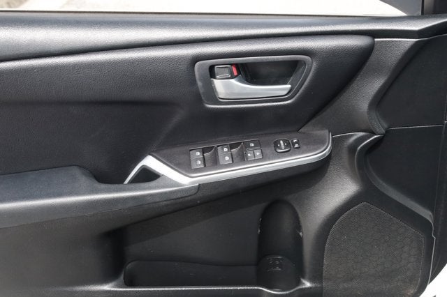 2017 Toyota Camry XLE