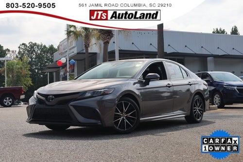 2022 Toyota Camry SE