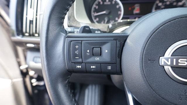2024 Nissan Pathfinder SV FWD