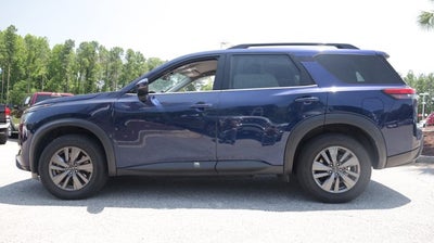 2024 Nissan Pathfinder SV FWD