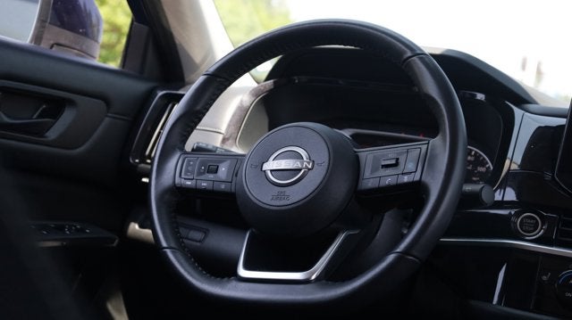 2024 Nissan Pathfinder SV FWD