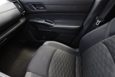 2024 Nissan Pathfinder SV FWD