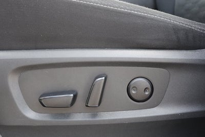 2024 Nissan Pathfinder SV FWD