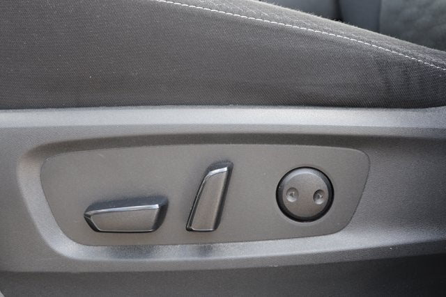 2024 Nissan Pathfinder SV FWD