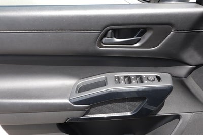 2024 Nissan Pathfinder SV FWD