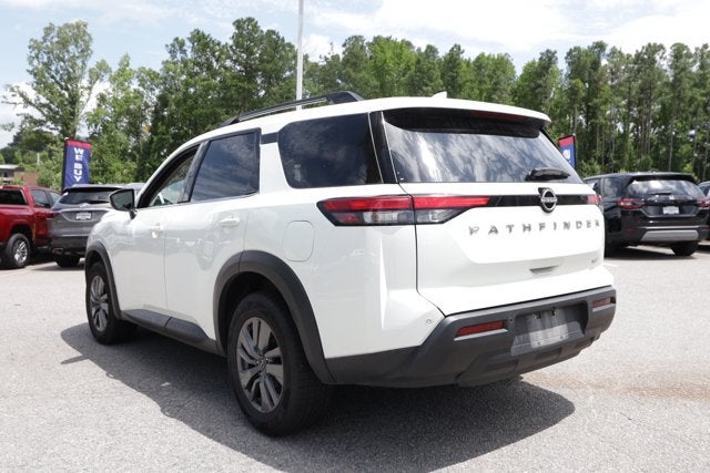 2024 Nissan Pathfinder SV FWD