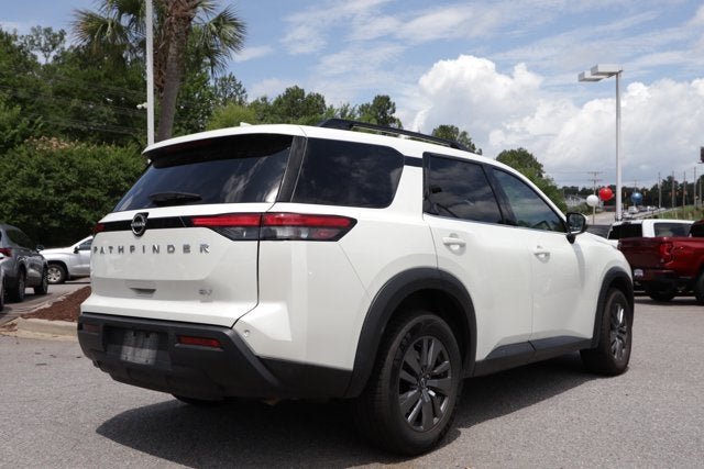2024 Nissan Pathfinder SV FWD