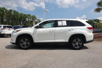 2019 Toyota Highlander LE