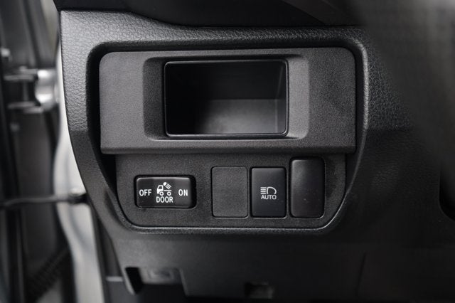 2018 Toyota Tacoma SR5 V6