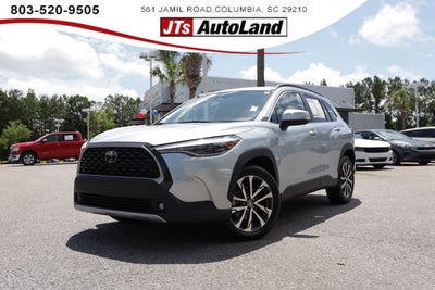 2023 Toyota Corolla Cross XLE