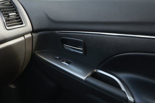 2024 Mitsubishi Outlander Sport SE