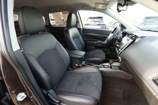 2024 Mitsubishi Outlander Sport SE