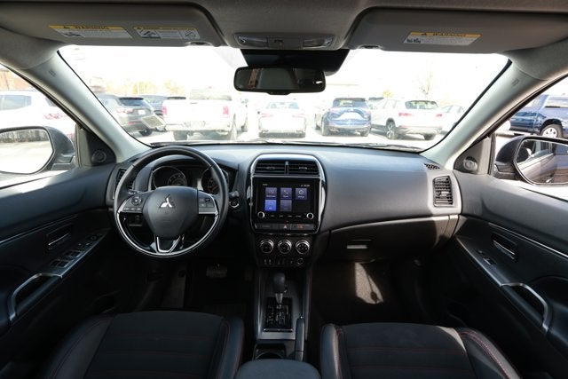 2024 Mitsubishi Outlander Sport SE