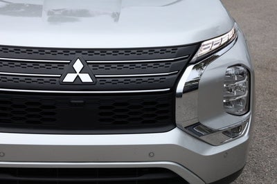 2024 Mitsubishi Outlander SE Black Edition S-AWC