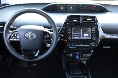 2022 Toyota Prius LE