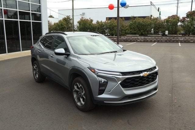 2025 Chevrolet Trax FWD LT