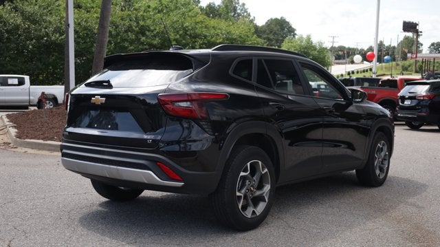 2025 Chevrolet Trax FWD LT