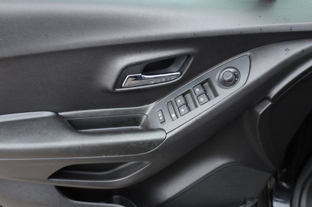 2021 Chevrolet Trax FWD LS