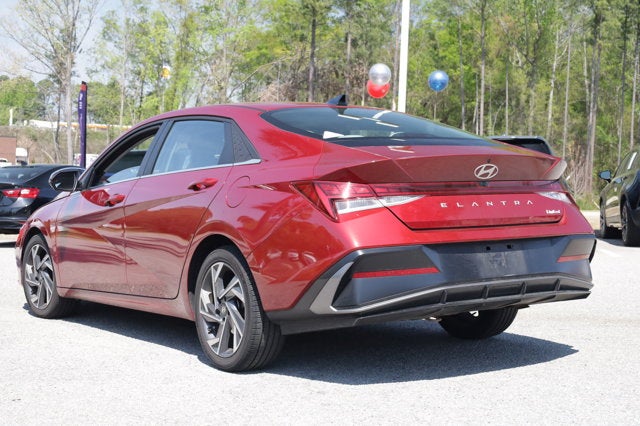 2025 Hyundai Elantra Limited