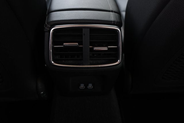 2025 Genesis G70 2.5T RWD