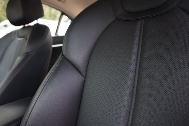 2025 Genesis G70 2.5T RWD