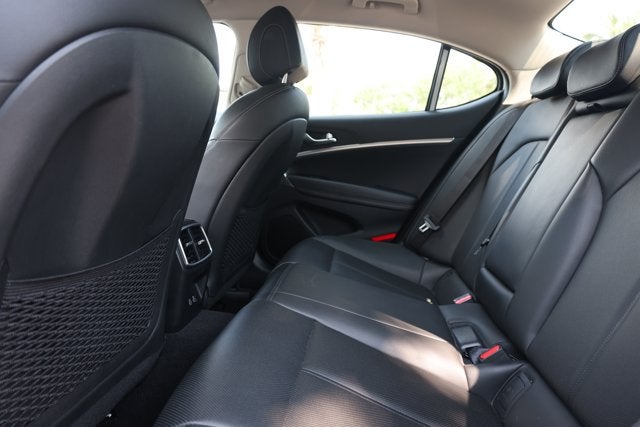2025 Genesis G70 2.5T RWD