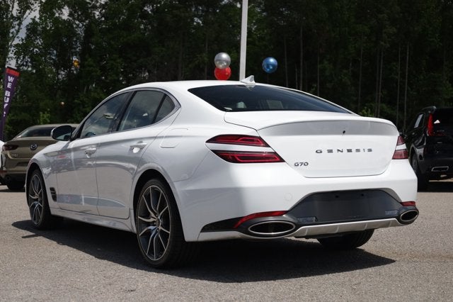 2024 Genesis G70 2.5T RWD