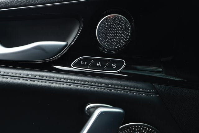 2019 Kia Stinger Premium - Photo 23