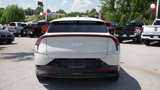 2023 Kia EV6 Wind