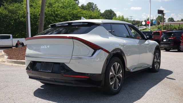 2023 Kia EV6 Wind