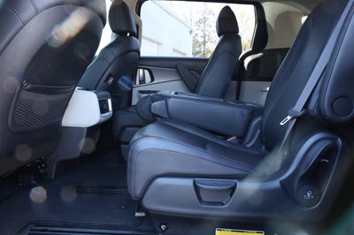 2024 Kia Carnival MPV LX Seat Package