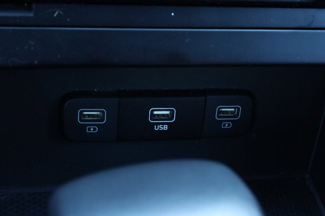 2024 Kia Carnival MPV LX Seat Package