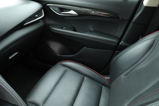 2023 Buick Envision Essence FWD