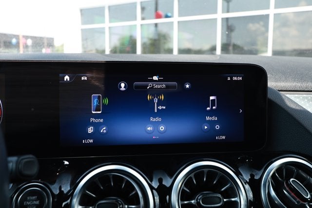 2025 Mercedes-Benz GLA 250 4MATIC®