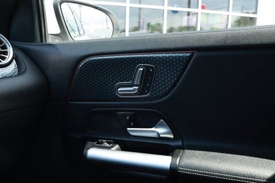 2025 Mercedes-Benz GLA 250 4MATIC®