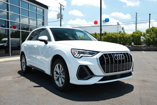 2024 Audi Q3 Premium 45 TFSI S line quattro Tiptronic