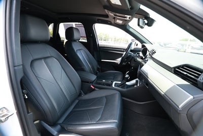 2024 Audi Q3 Premium 45 TFSI S line quattro Tiptronic