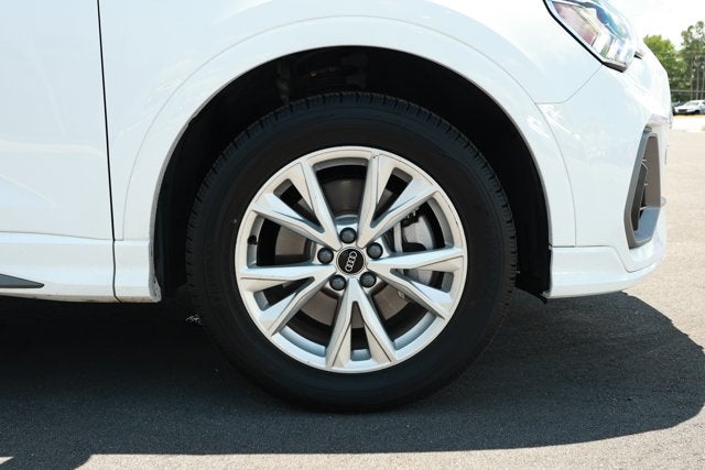 2024 Audi Q3 Premium 45 TFSI S line quattro Tiptronic