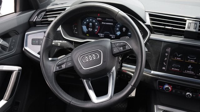 2025 Audi Q3 Premium 45 TFSI S line quattro Tiptronic