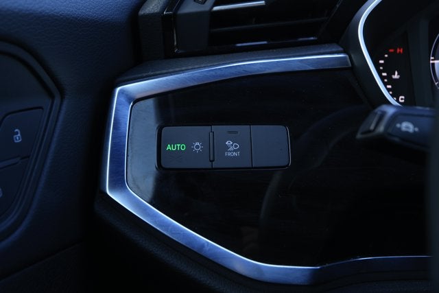 2024 Audi Q3 Premium 45 TFSI S line quattro Tiptronic