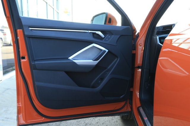 2024 Audi Q3 Premium 45 TFSI S line quattro Tiptronic