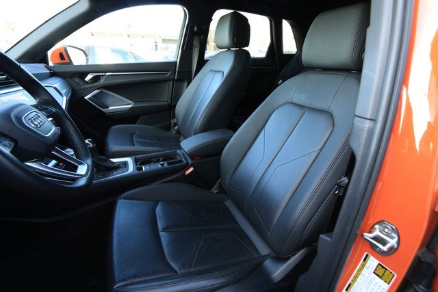 2024 Audi Q3 Premium 45 TFSI S line quattro Tiptronic