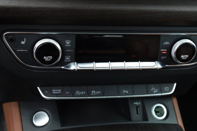 2024 Audi Q5 Premium Plus 45 TFSI S line quattro